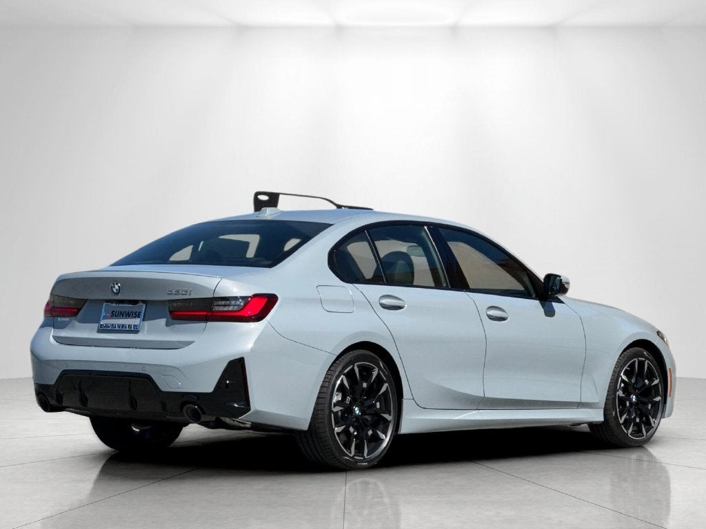2026 BMW 3 Series 330i