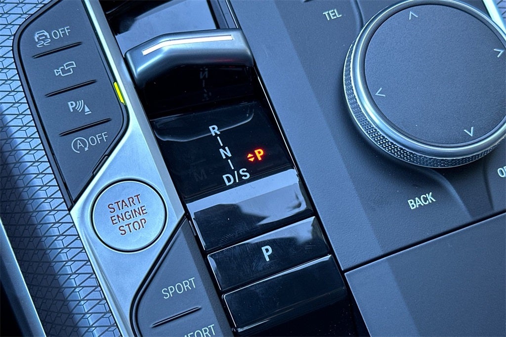 2026 BMW 3 Series 330i