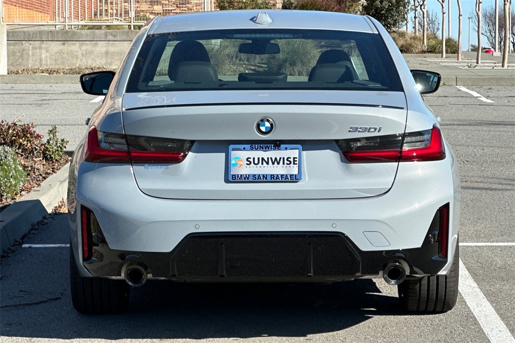 2026 BMW 3 Series 330i