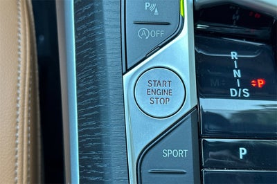 2025 BMW 3 Series 330i