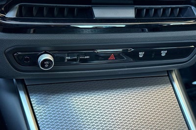 2025 BMW 3 Series 330i