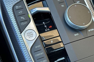 2025 BMW 3 Series 330i