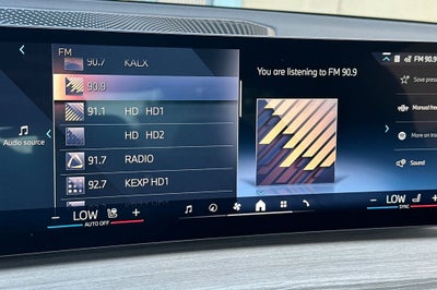 2025 BMW 3 Series 330i