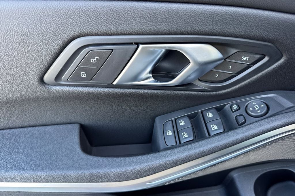 2026 BMW 3 Series 330i