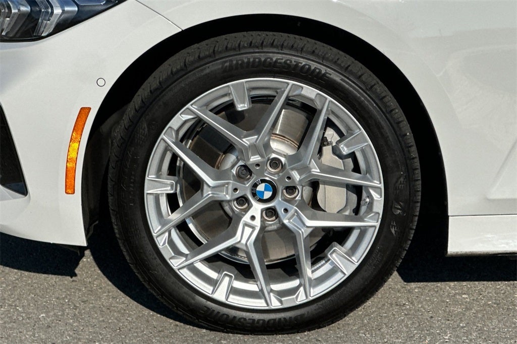 2025 BMW 3 Series 330i