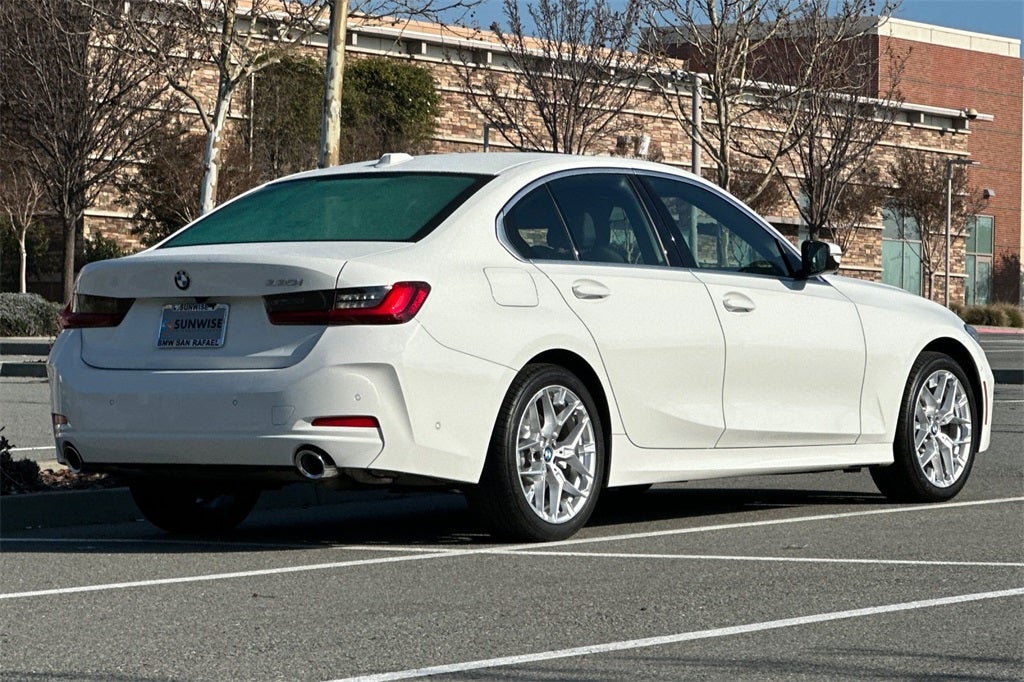 2025 BMW 3 Series 330i