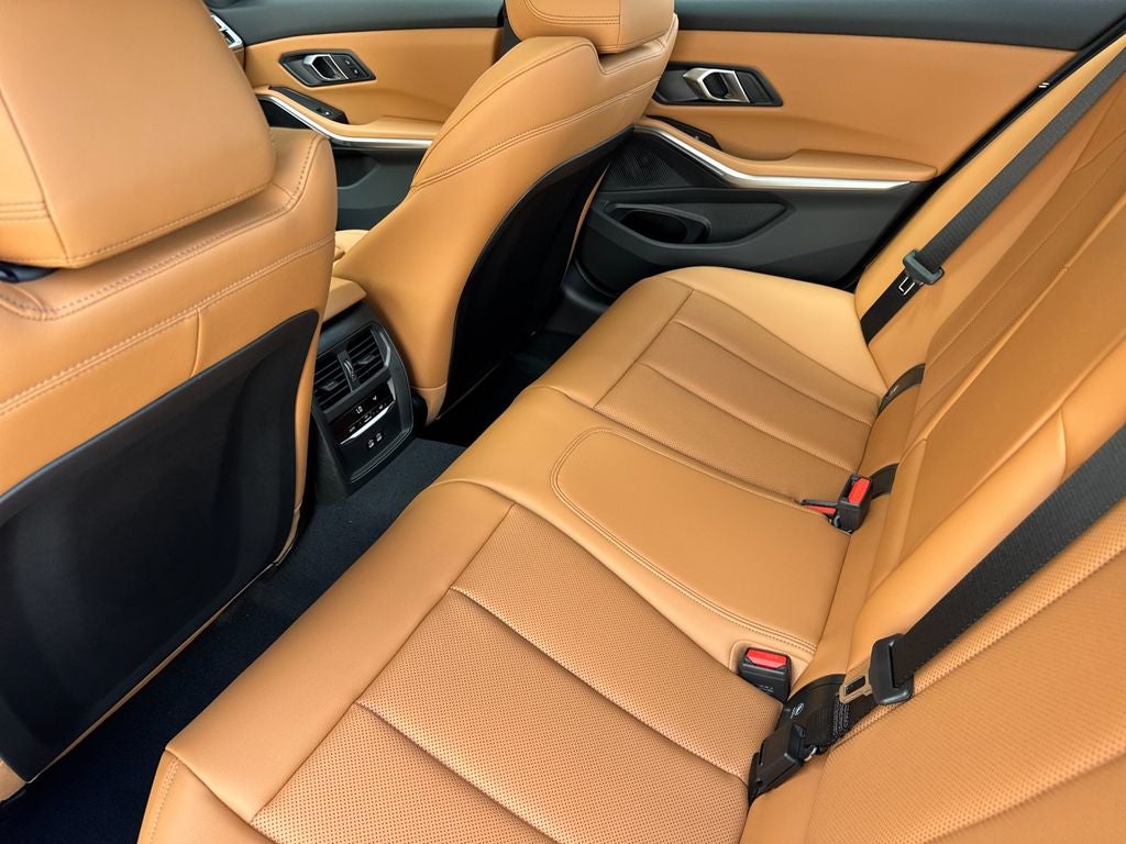 2026 BMW 3 Series 330i