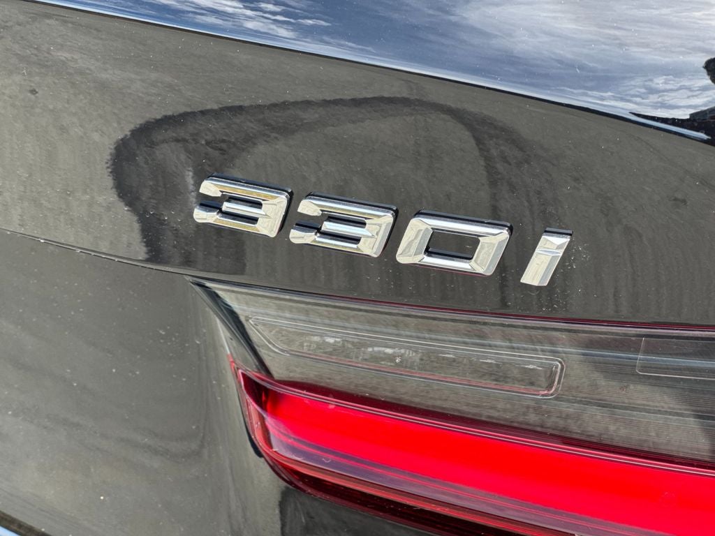 2026 BMW 3 Series 330i