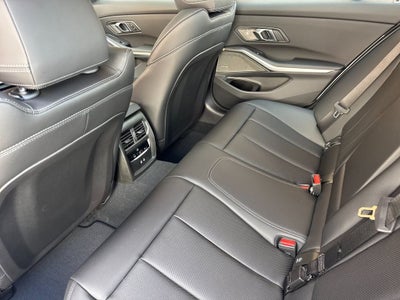 2026 BMW 3 Series 330i