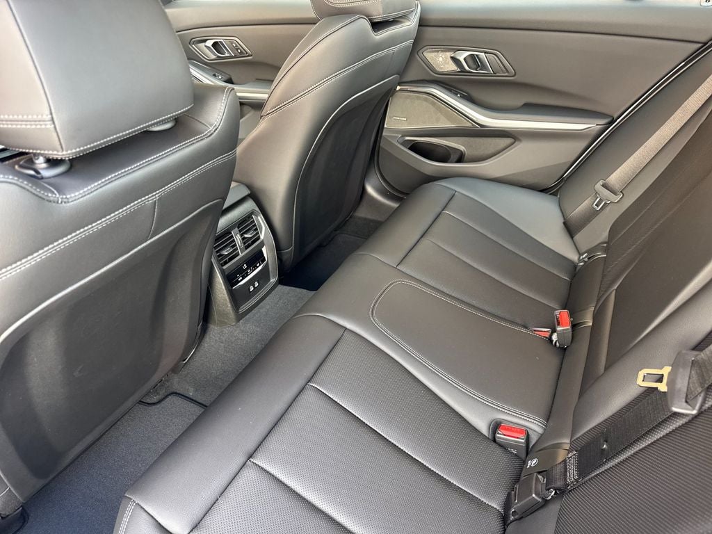 2026 BMW 3 Series 330i
