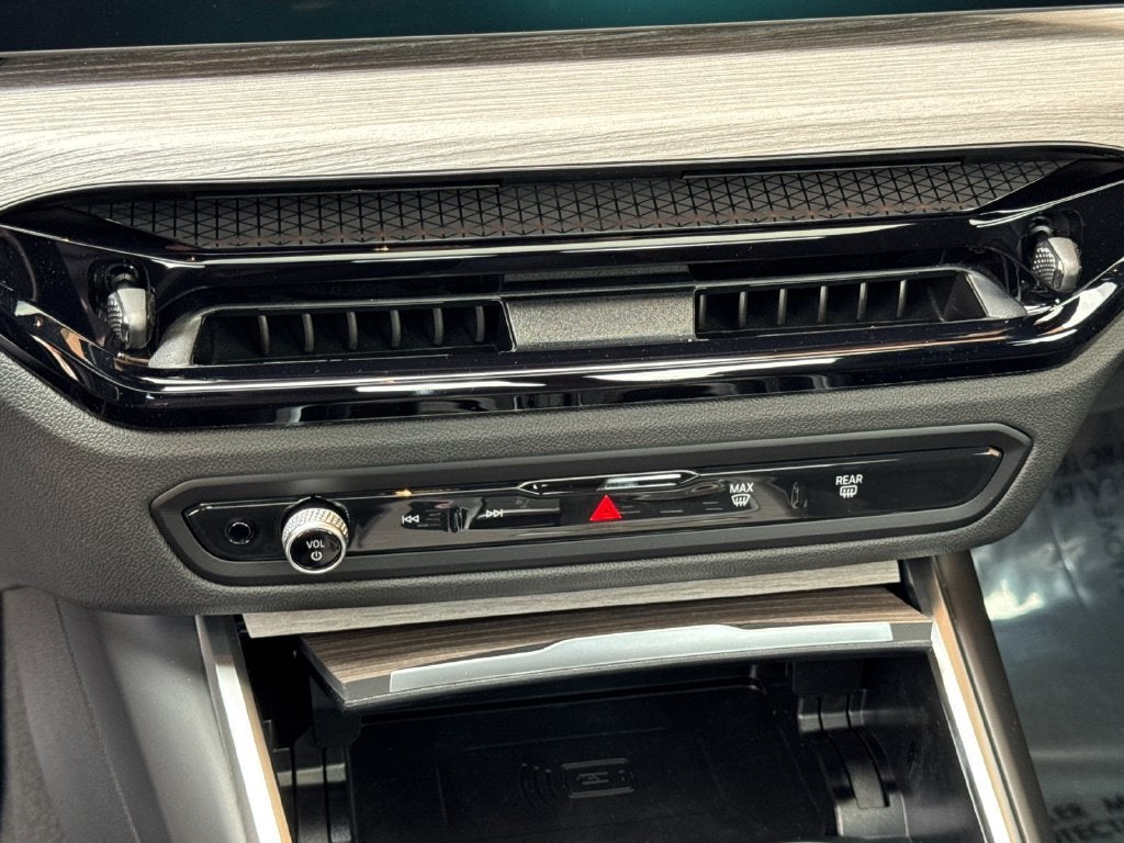 2026 BMW 3 Series 330i