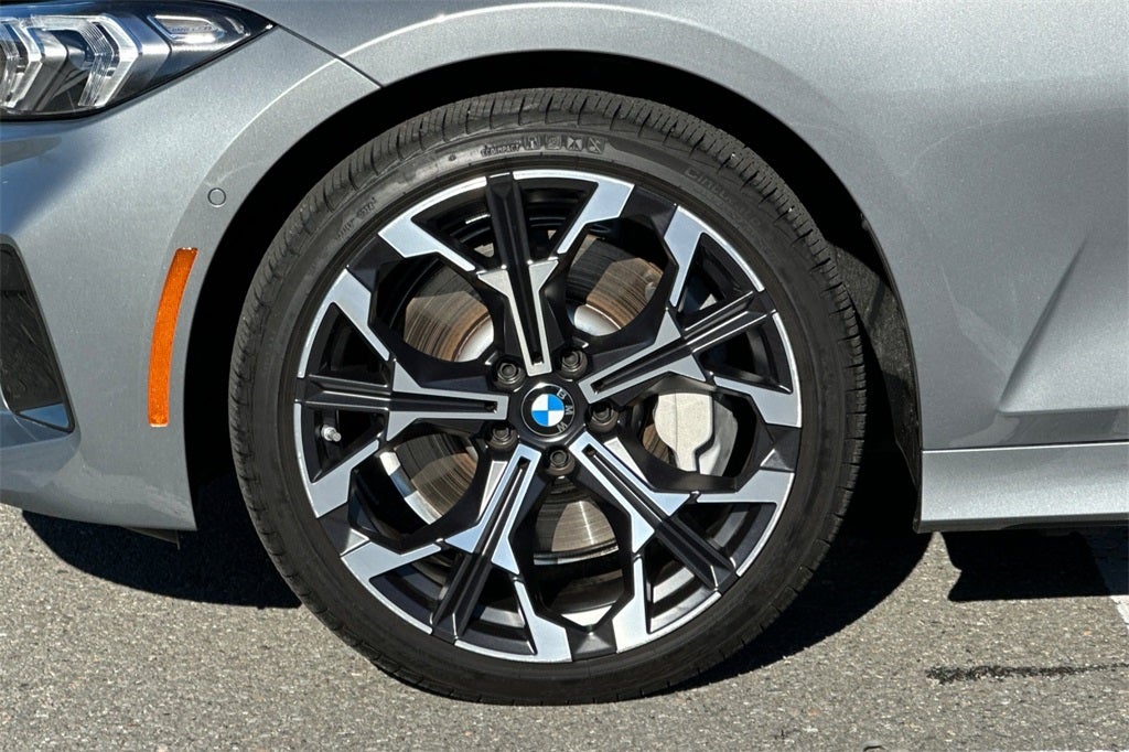 2025 BMW 3 Series 330i