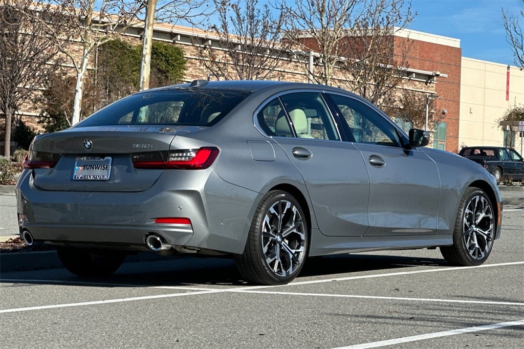 2025 BMW 3 Series 330i