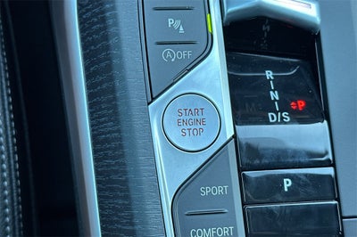 2026 BMW 3 Series 330i