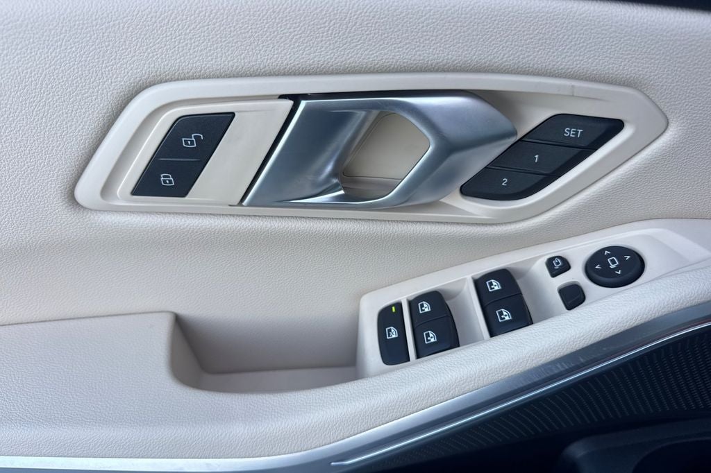 2026 BMW 3 Series 330i