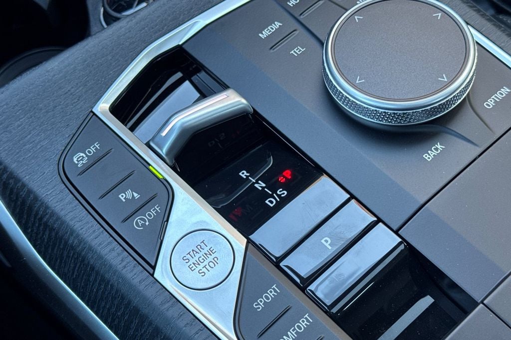 2026 BMW 3 Series 330i