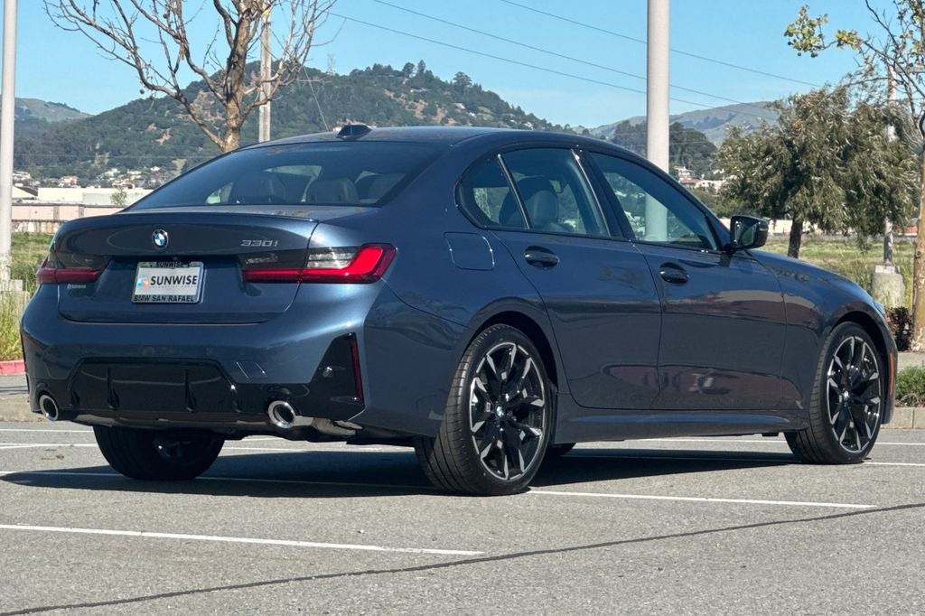 2026 BMW 3 Series 330i