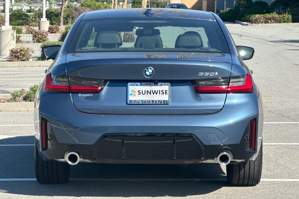 2026 BMW 3 Series 330i