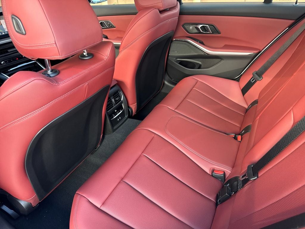 2026 BMW 3 Series 330i