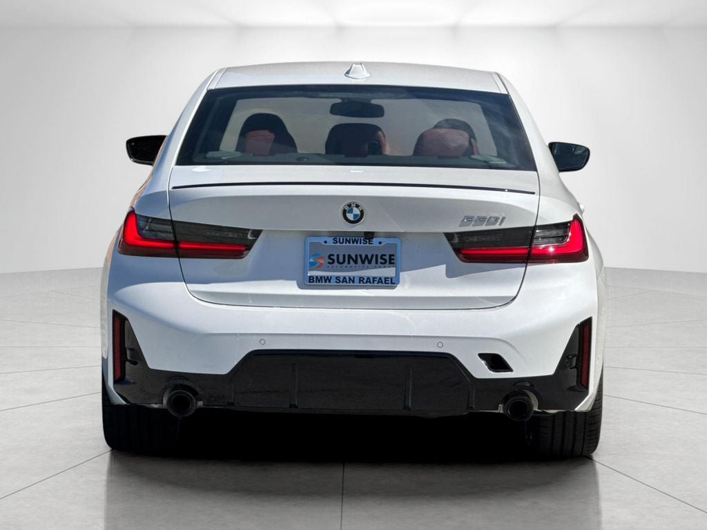 2026 BMW 3 Series 330i