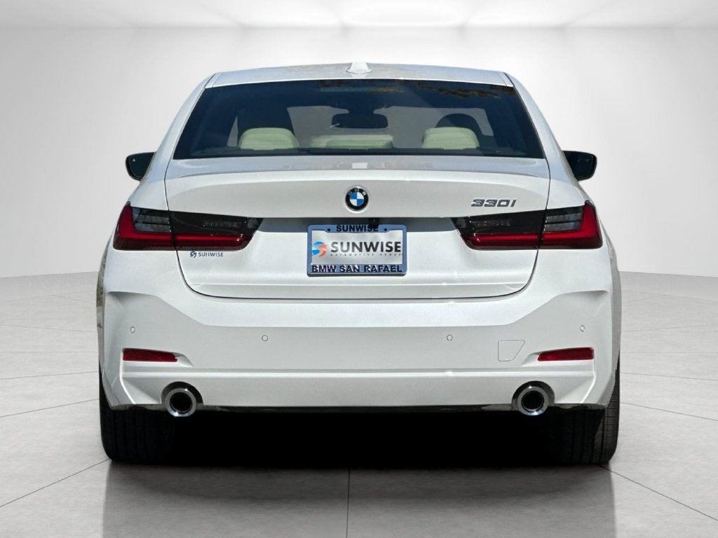 2026 BMW 3 Series 330i