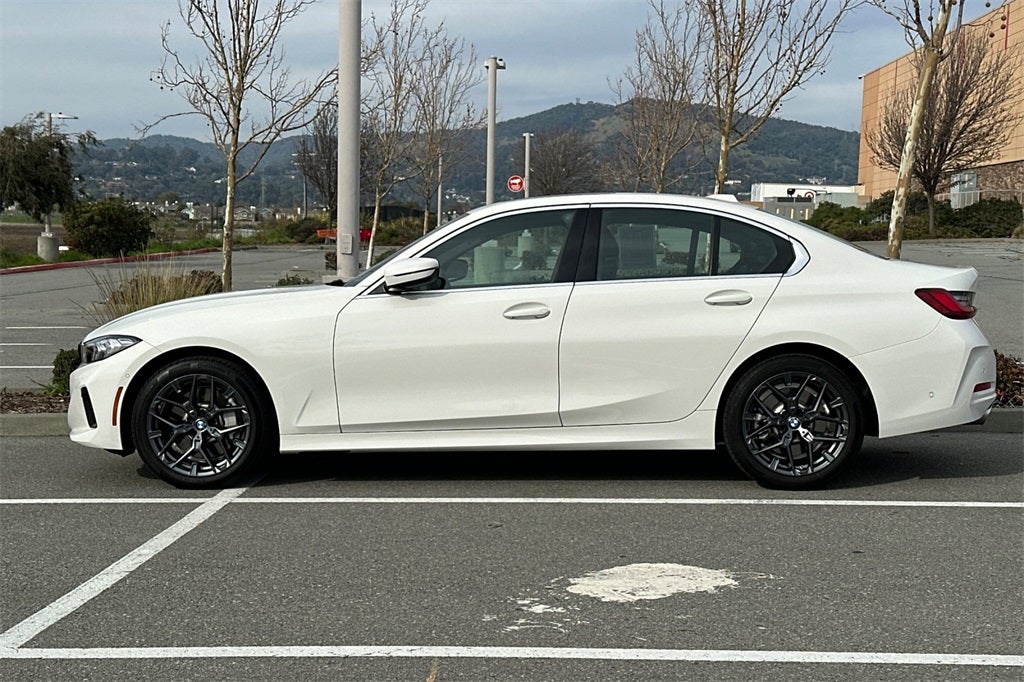2025 BMW 3 Series 330i