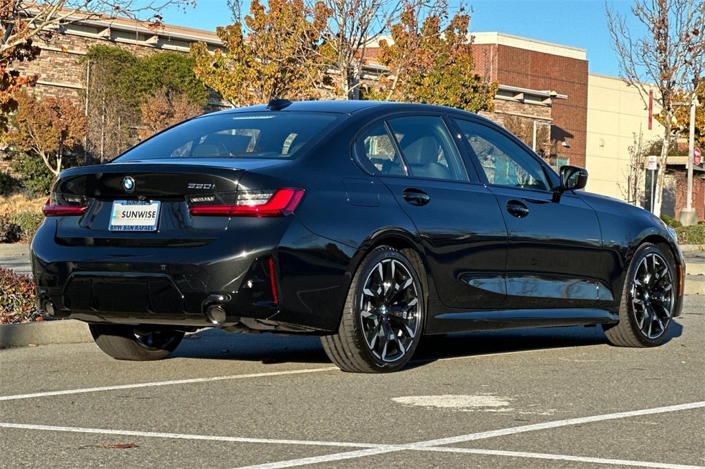 2026 BMW 3 Series 330i