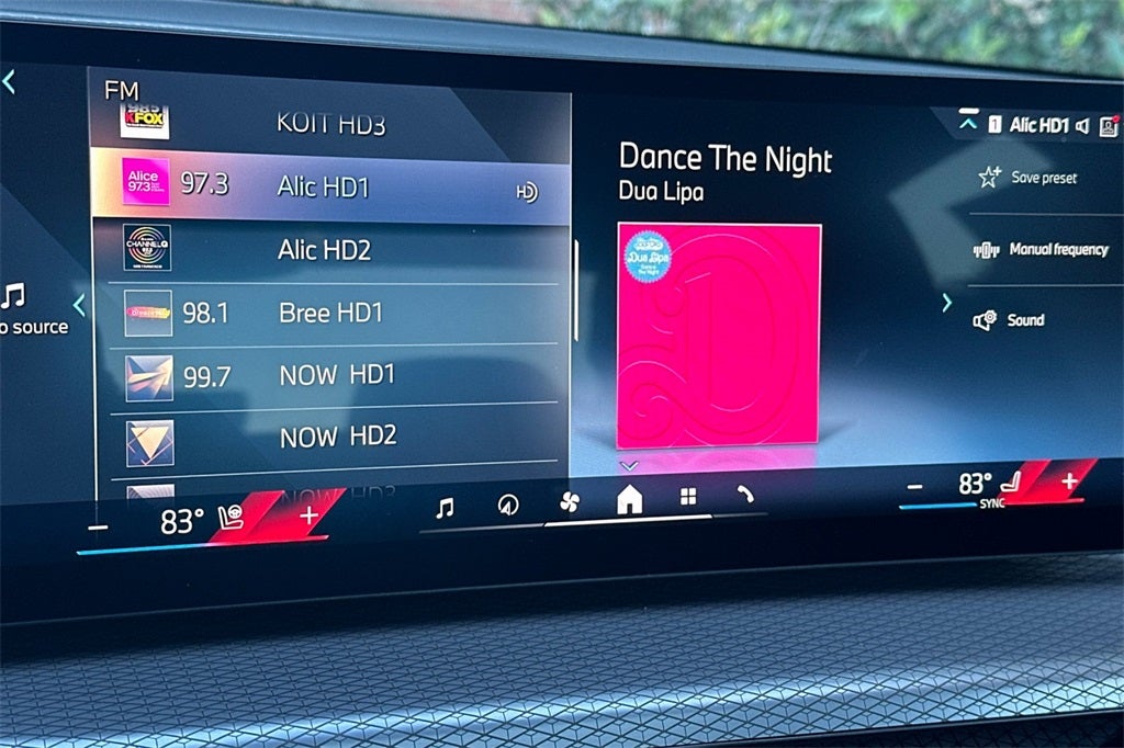 2025 BMW 3 Series 330i