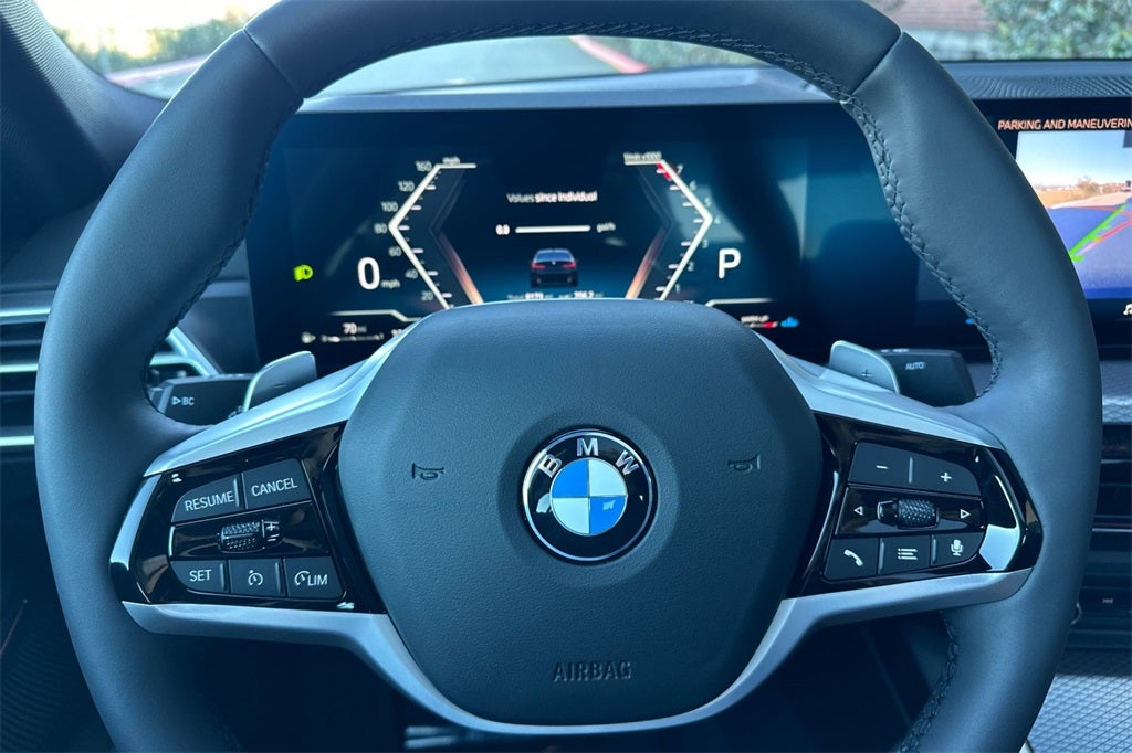 2025 BMW 3 Series 330i