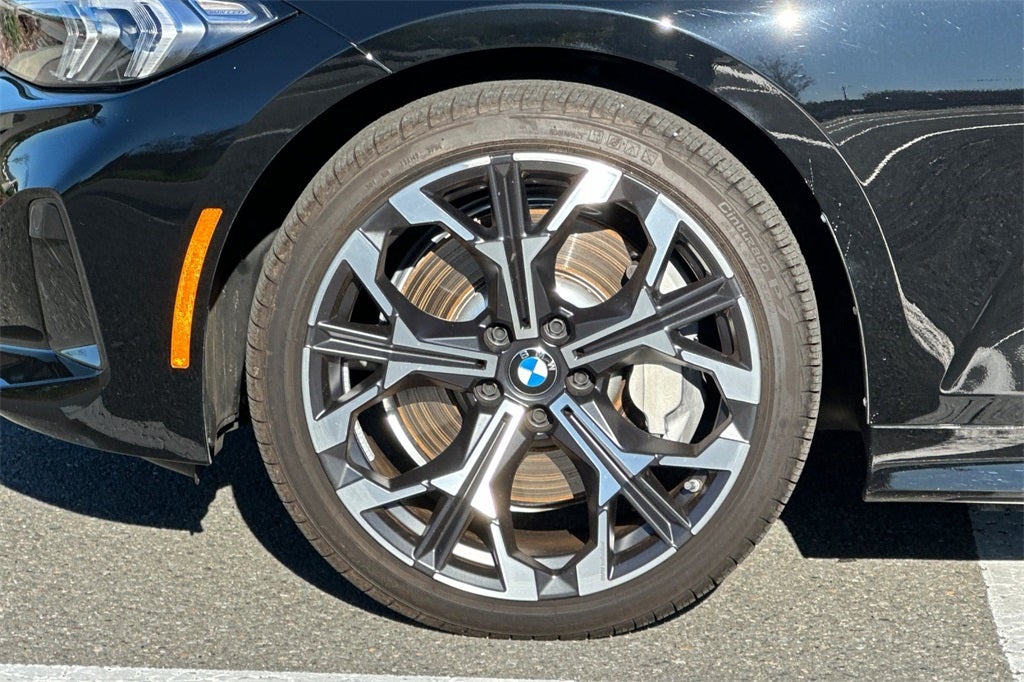 2025 BMW 3 Series 330i