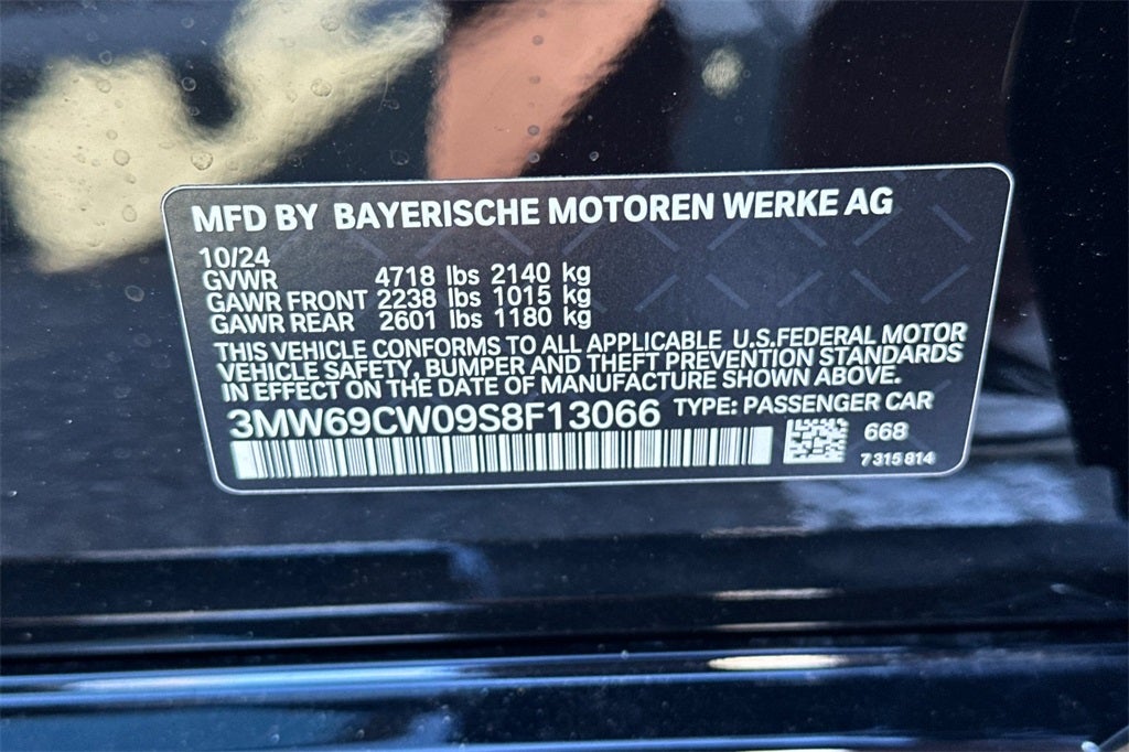 2025 BMW 3 Series 330i