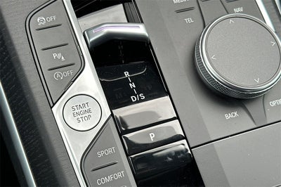 2026 BMW 3 Series 330i