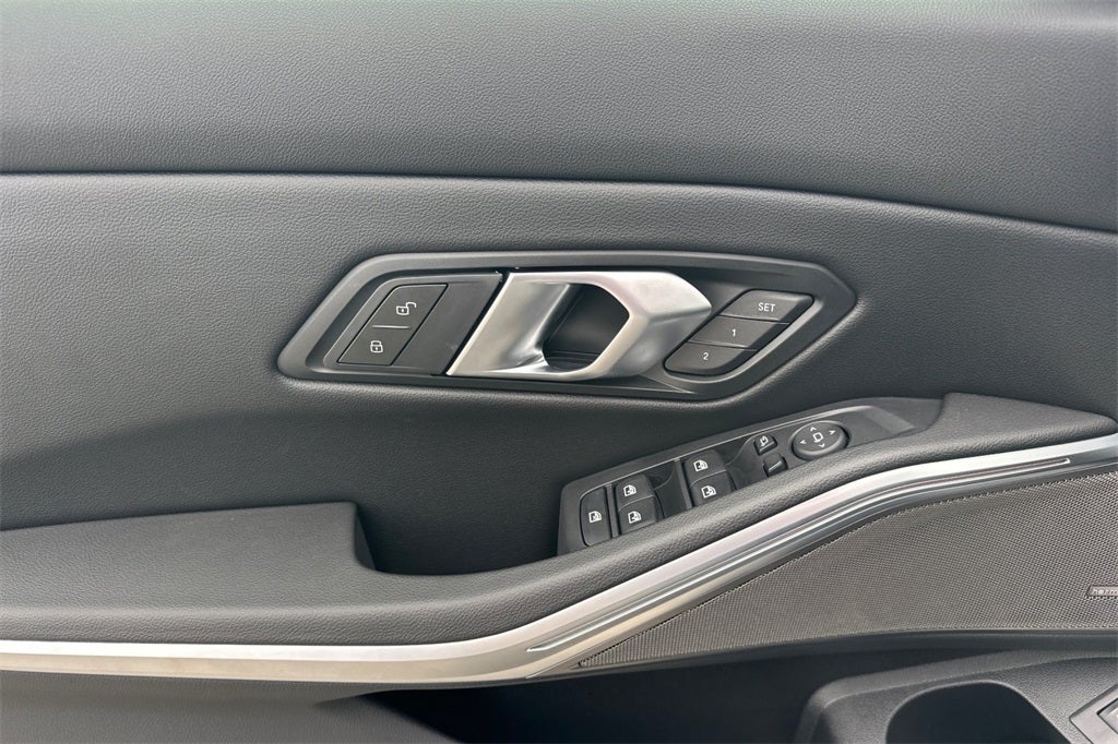 2026 BMW 3 Series 330i