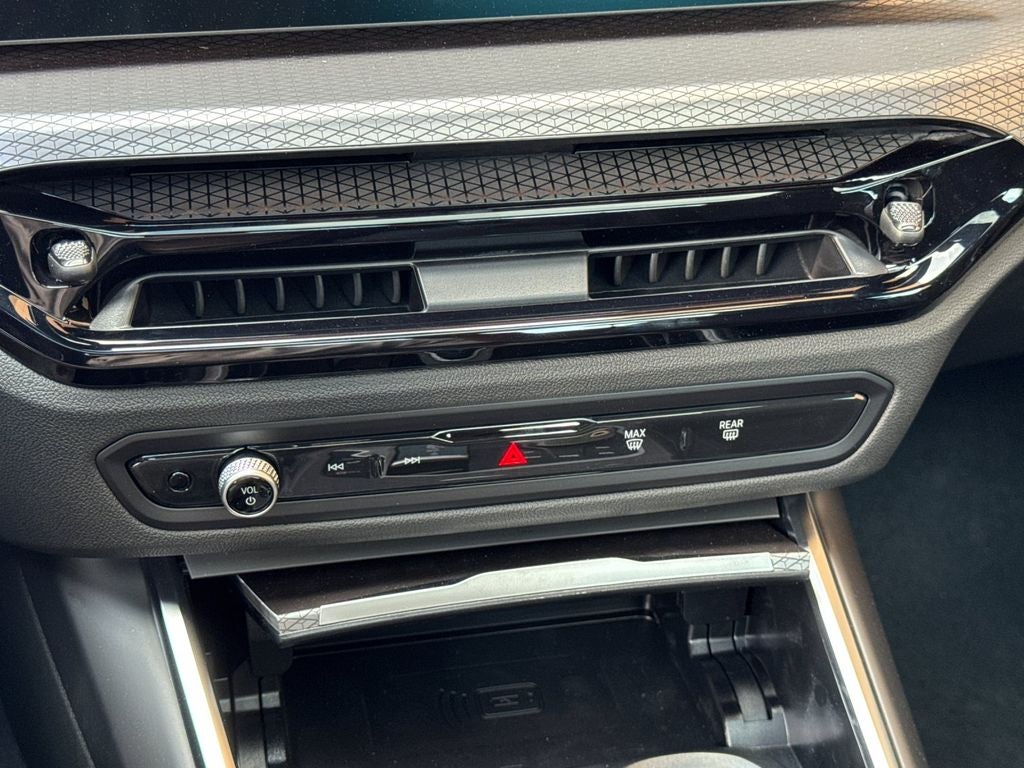 2026 BMW 3 Series 330i
