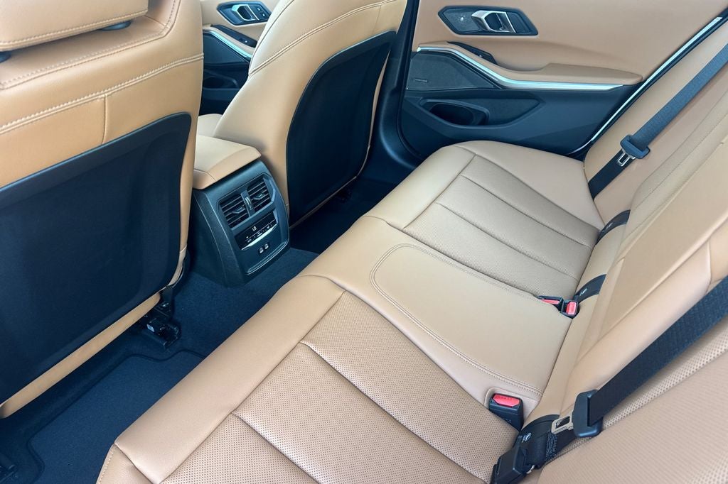 2026 BMW 3 Series 330i