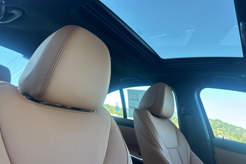 2026 BMW 3 Series 330i