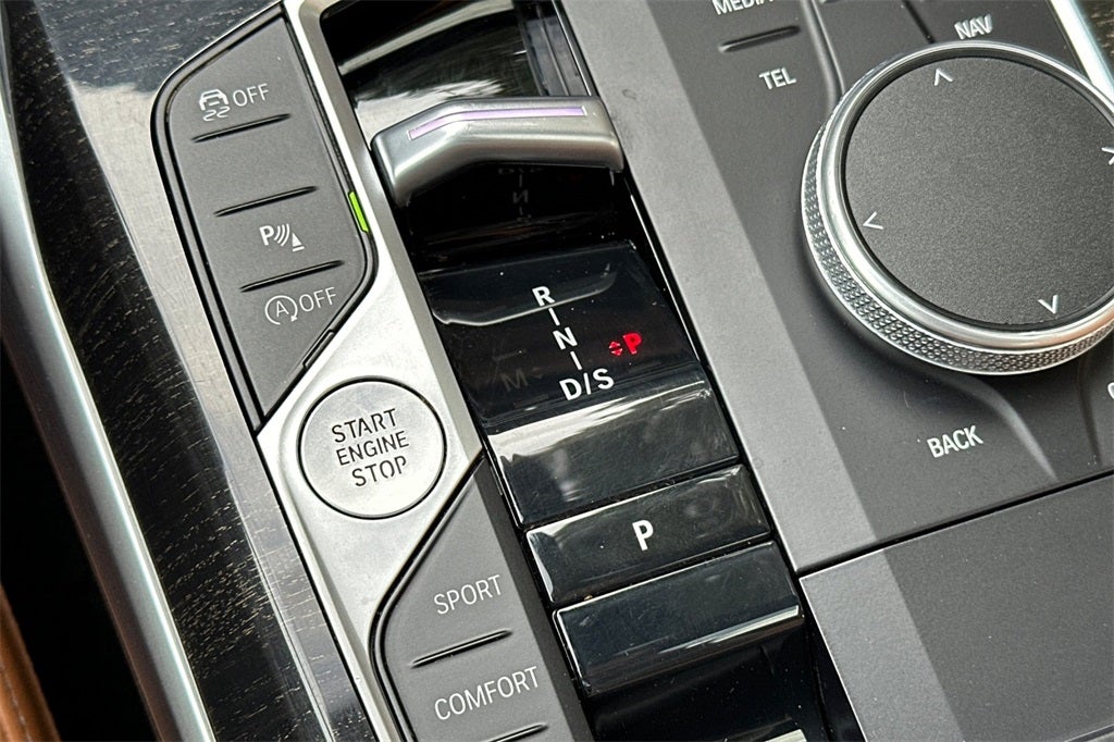 2023 BMW 3 Series 330i