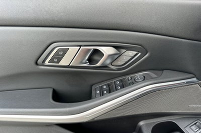 2023 BMW 3 Series 330i