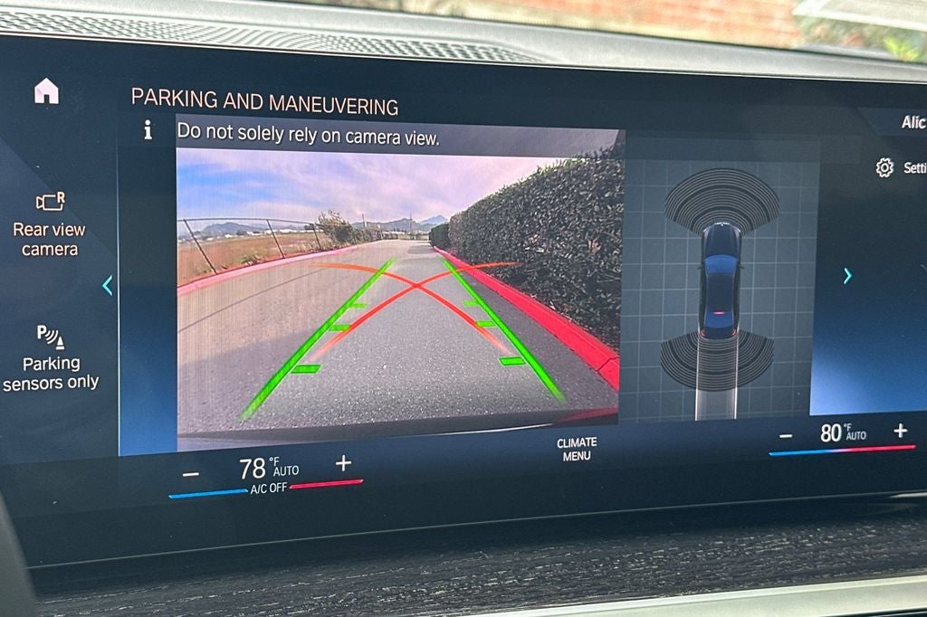 2023 BMW 3 Series 330i