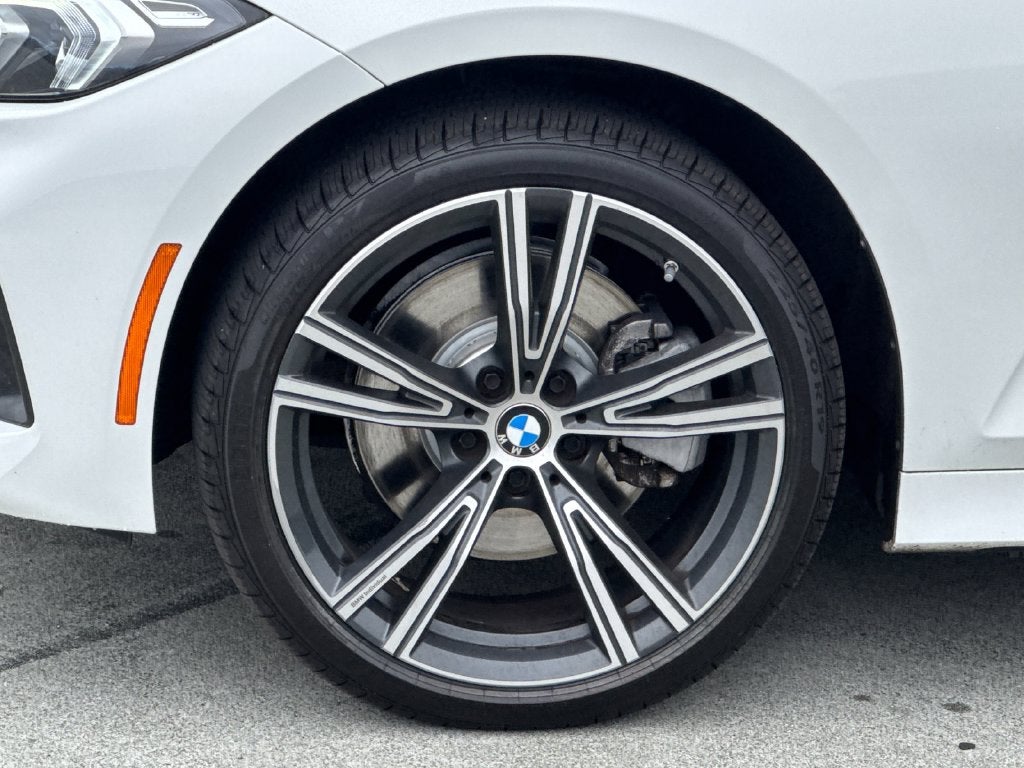 2023 BMW 3 Series 330i