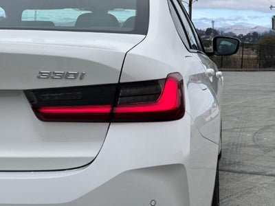 2023 BMW 3 Series 330i