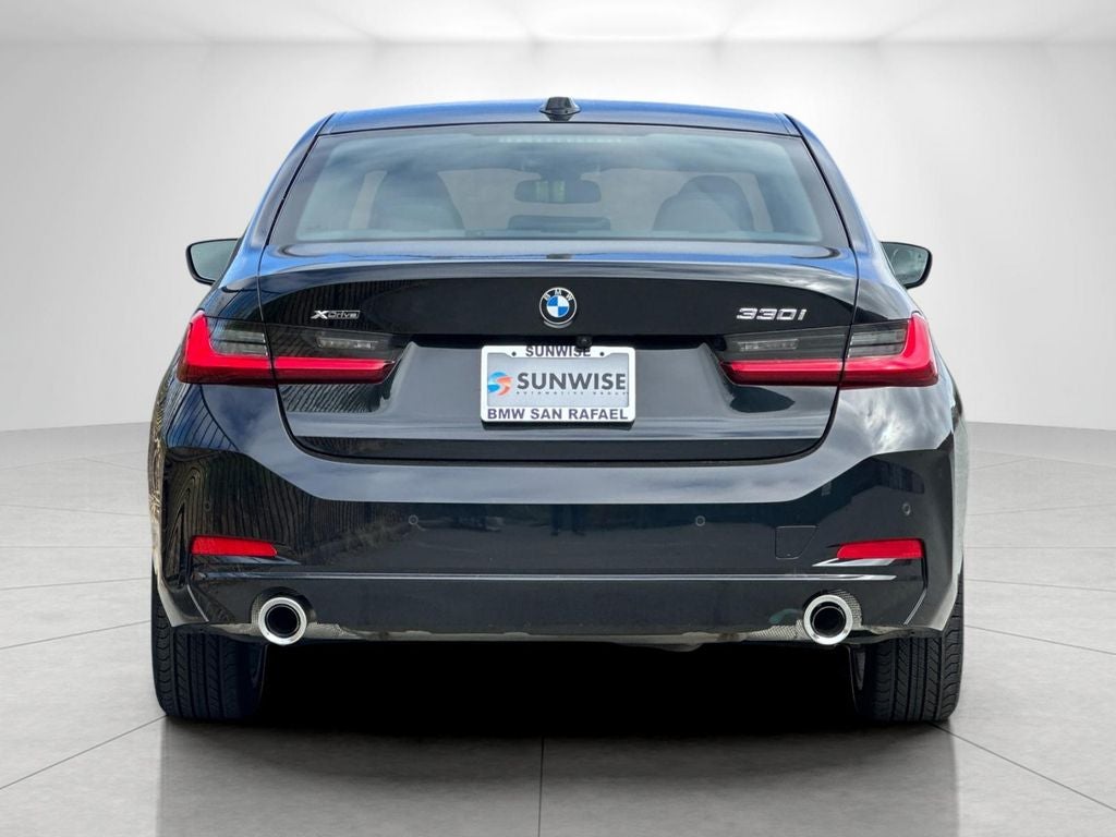 2025 BMW 3 Series 330i xDrive
