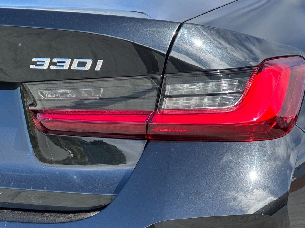 2025 BMW 3 Series 330i xDrive