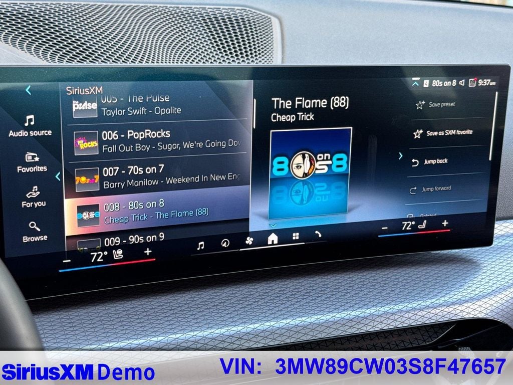 2025 BMW 3 Series 330i xDrive