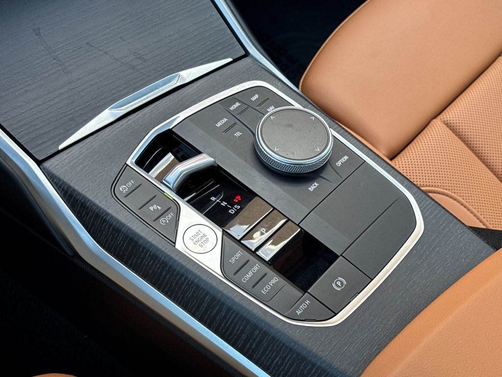 2025 BMW 3 Series 330i xDrive