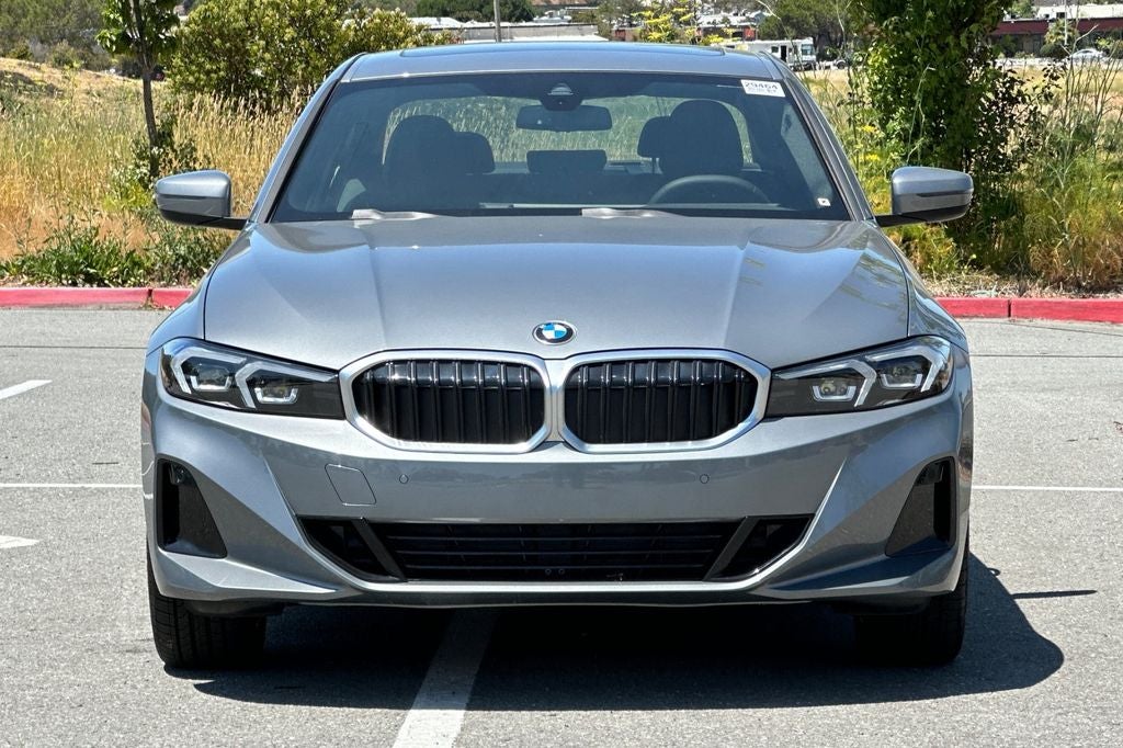 2025 BMW 3 Series 330i xDrive
