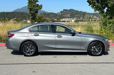 2025 BMW 3 Series 330i xDrive