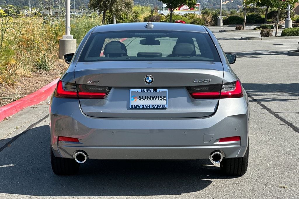2025 BMW 3 Series 330i xDrive