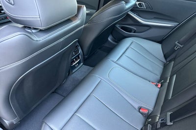 2025 BMW 3 Series 330i xDrive