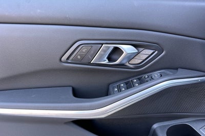 2025 BMW 3 Series 330i xDrive